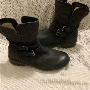 Ugg waterproof leather boots